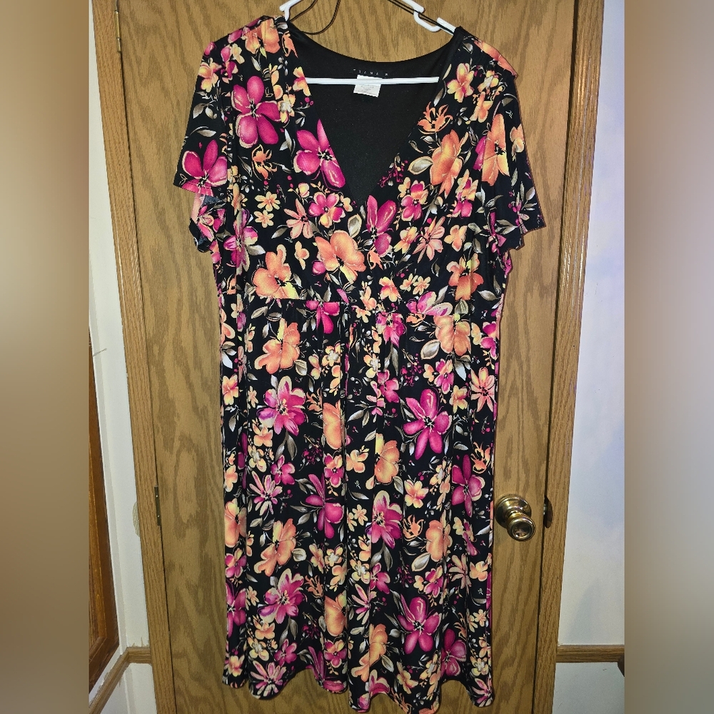 Tiana B Black and Pink Wrap Midi Dress with V-Neck